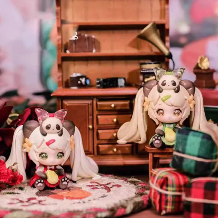 Cat Moni Hidden Gem Box