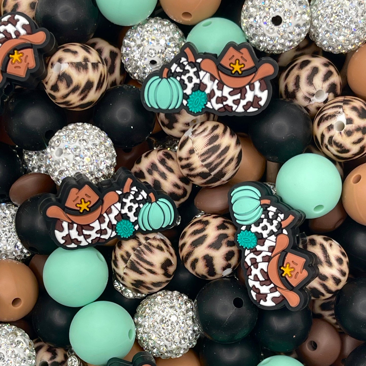 30pcs Bead Bundle 106