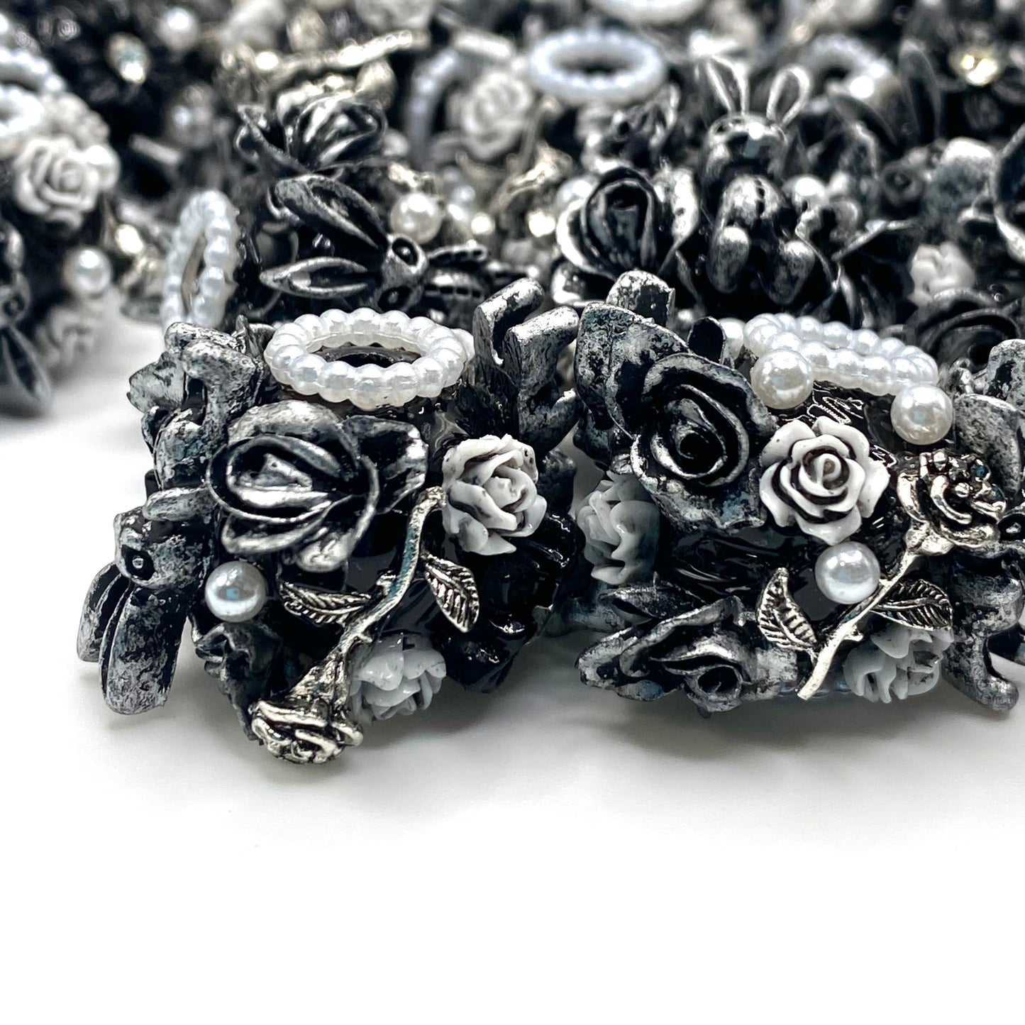 Happy Hunting 2.0 Fancy Halloween Theme Beads