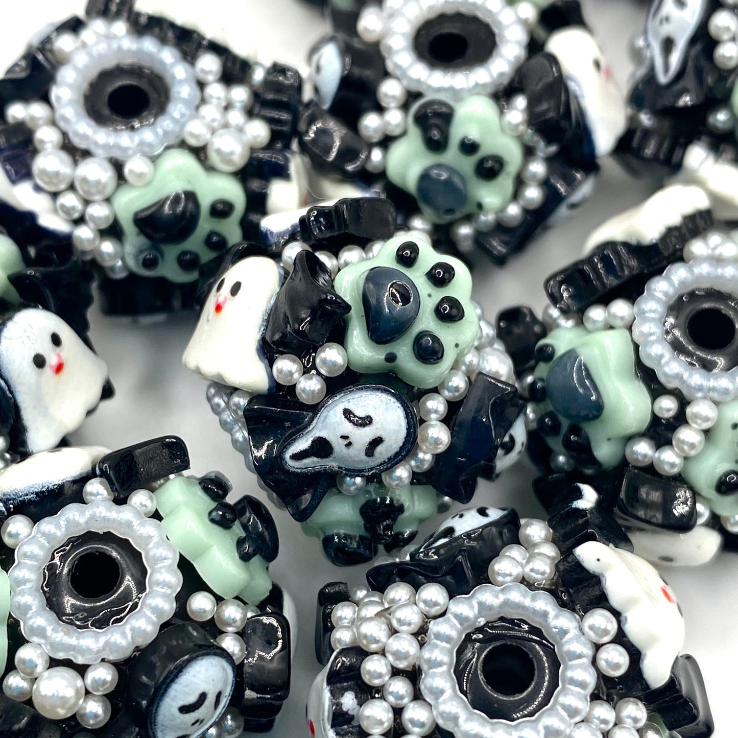 Happy Hunting 2.0 Fancy Halloween Theme Beads