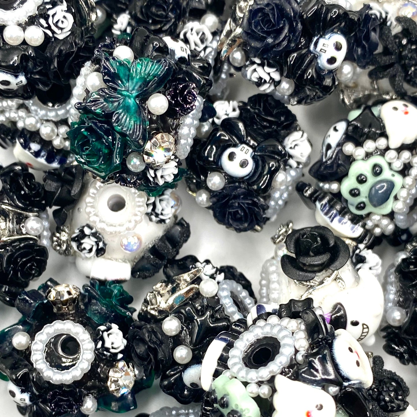 Happy Hunting 2.0 Fancy Halloween Theme Beads