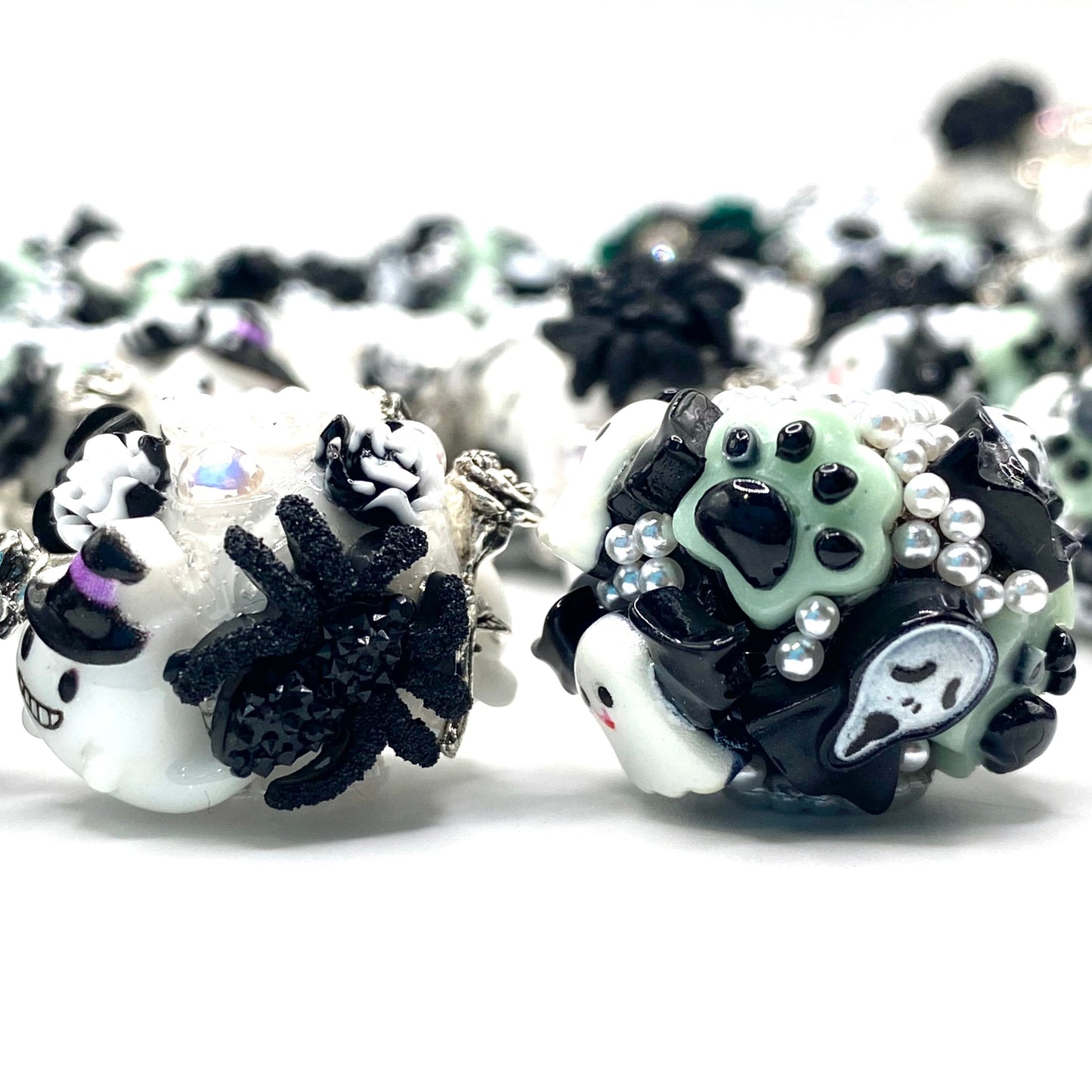 Happy Hunting 2.0 Fancy Halloween Theme Beads