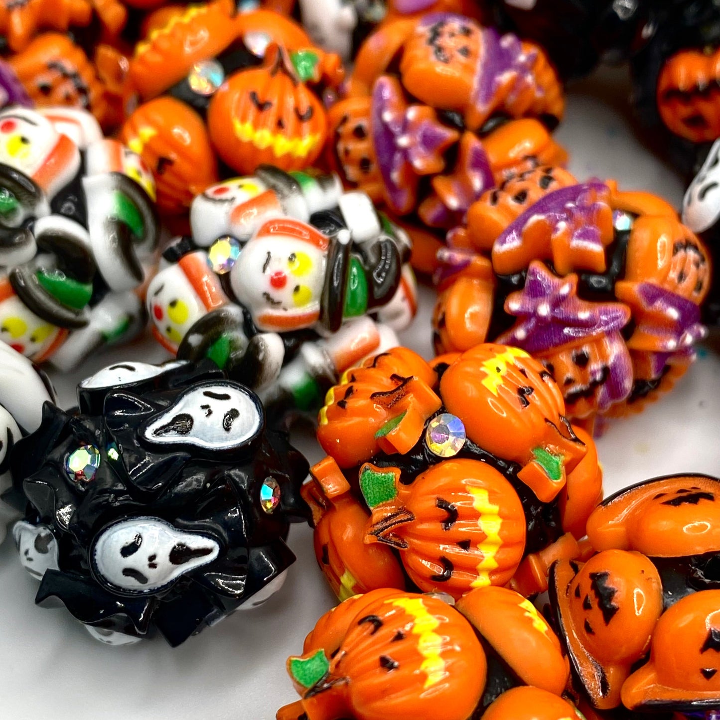 Happy Hunting 3.0 Fancy Halloween Theme Beads