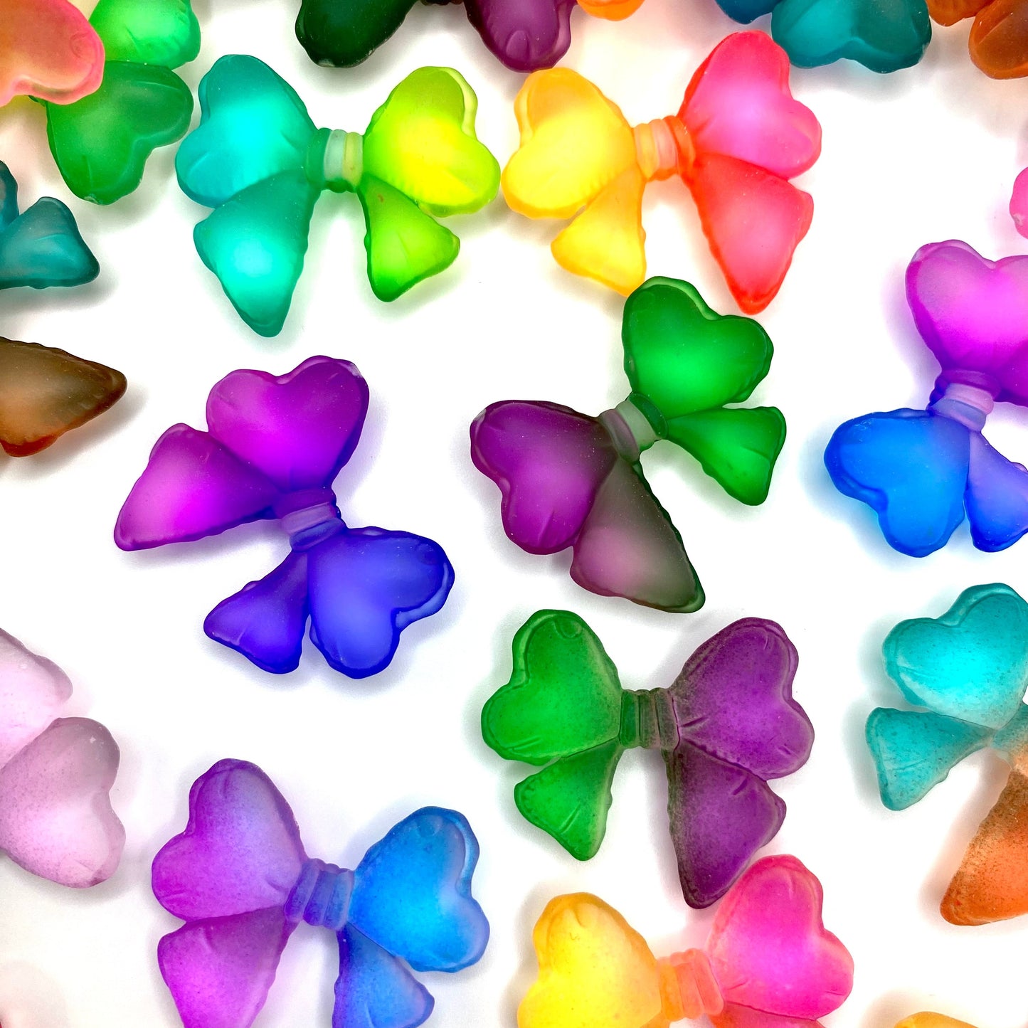 No Bow, No Go Resin Acrylic Beads