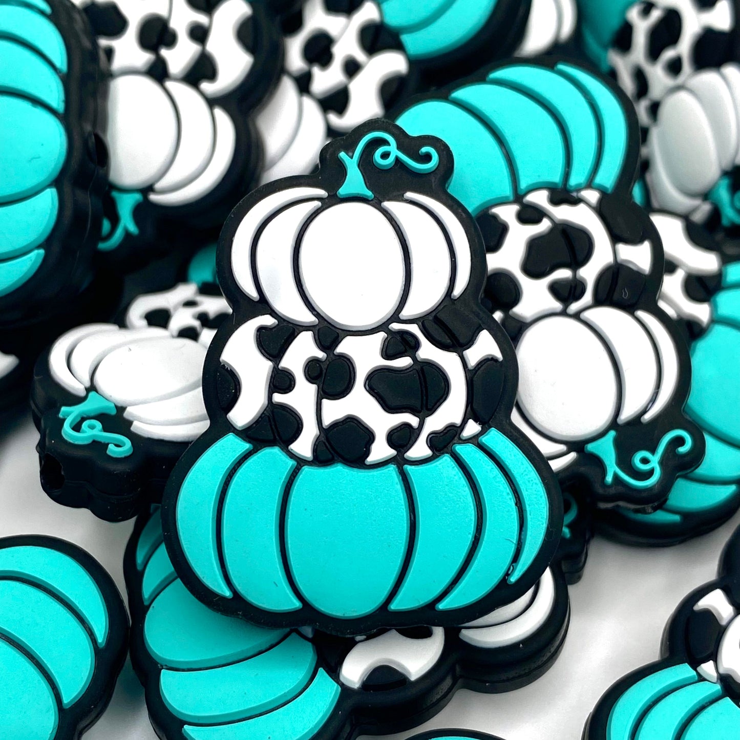 Hello Gourd-eous Silicone Focal Beads