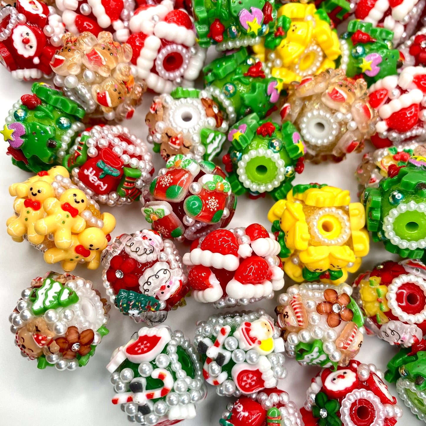 Christmas 3.0 Fancy Flower Beads- 5pcs