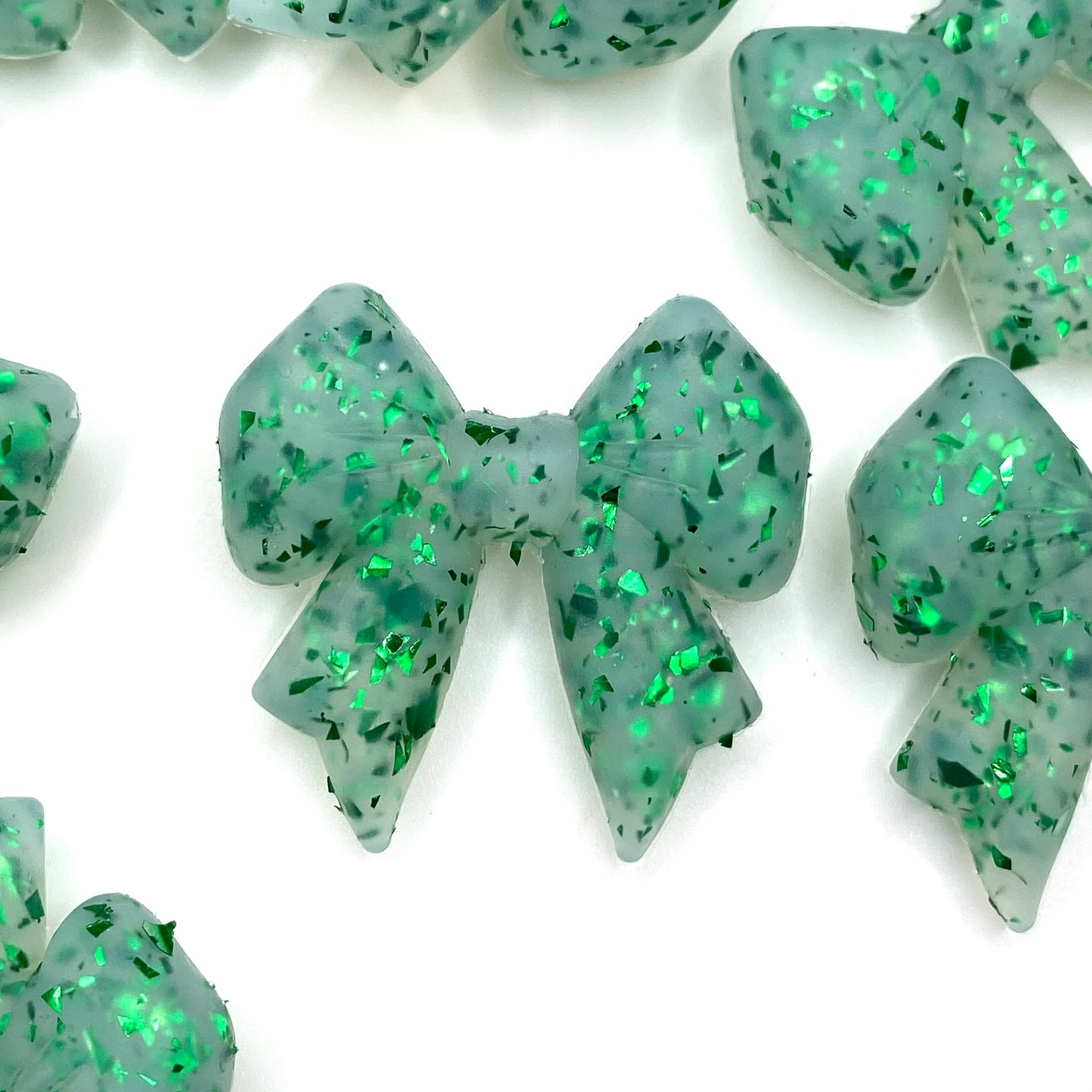 I Like Big Bows & I Can't Lie Silicone Focal Beads