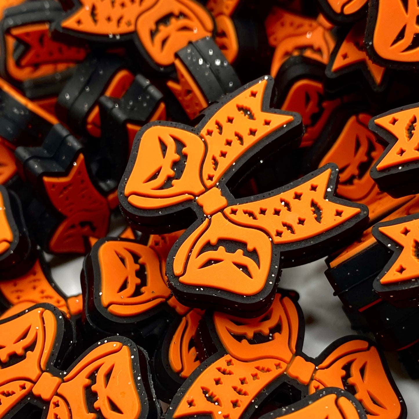 Pumpkin With a Bow, Ready to Go Silicone Focal Beads