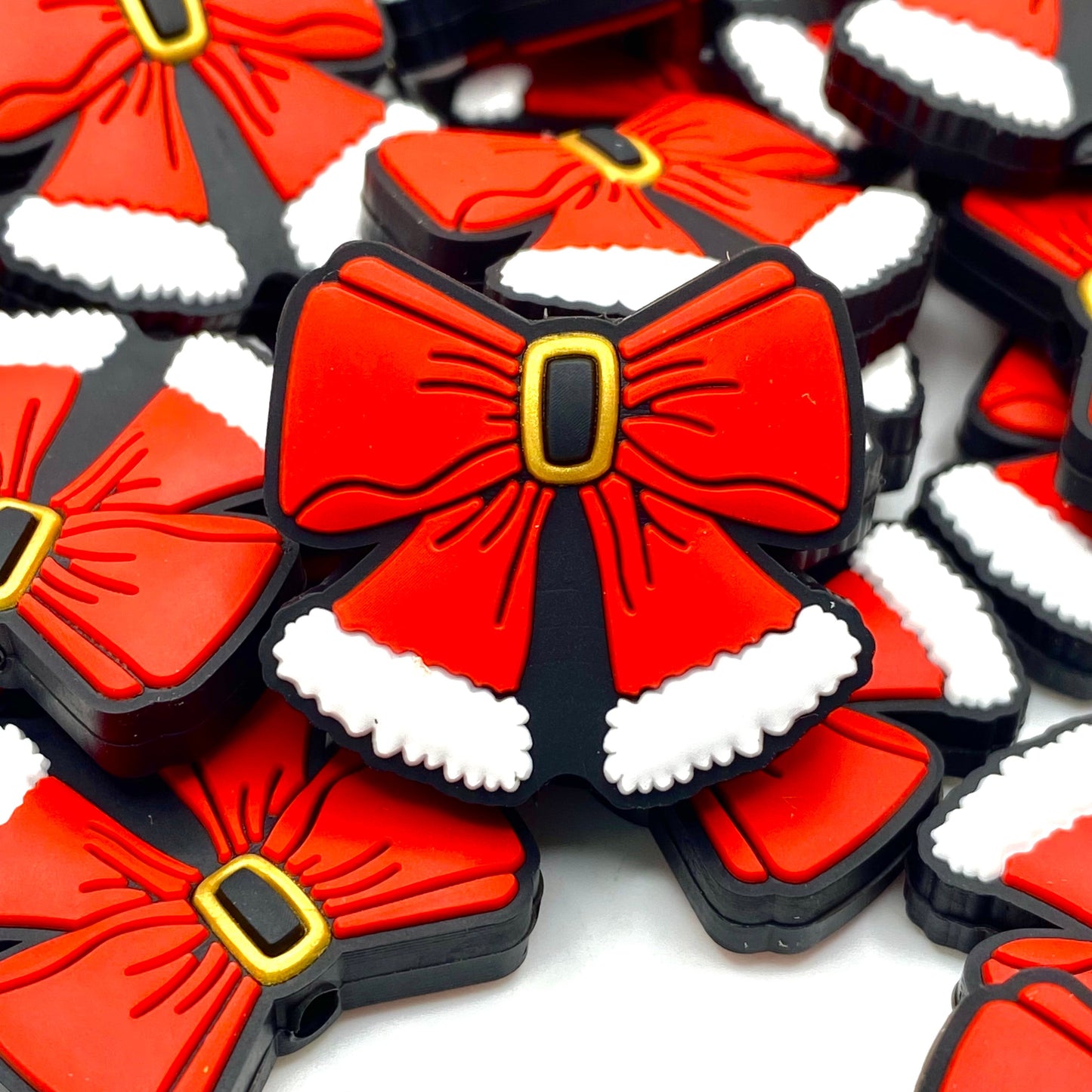 Santa's Favorite Bows Silicone Focal Beads