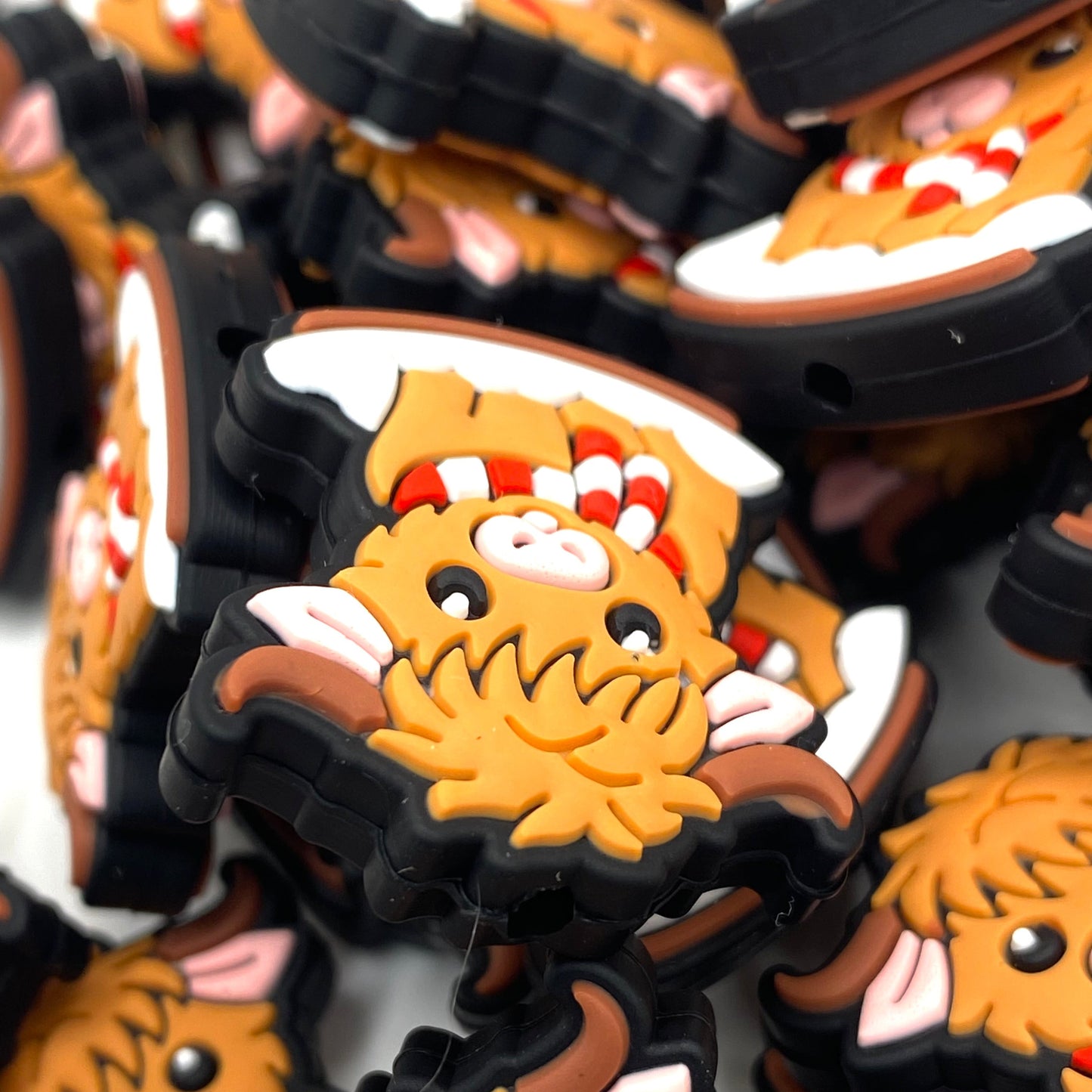 Blizzard? I Herd It’s No Big Deal! Silicone Focal Beads