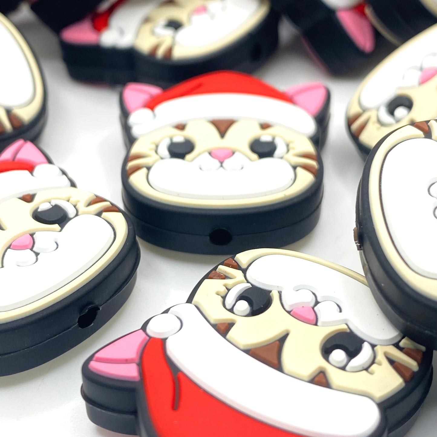 Santa Claws is Coming! Silicone Focal Beads