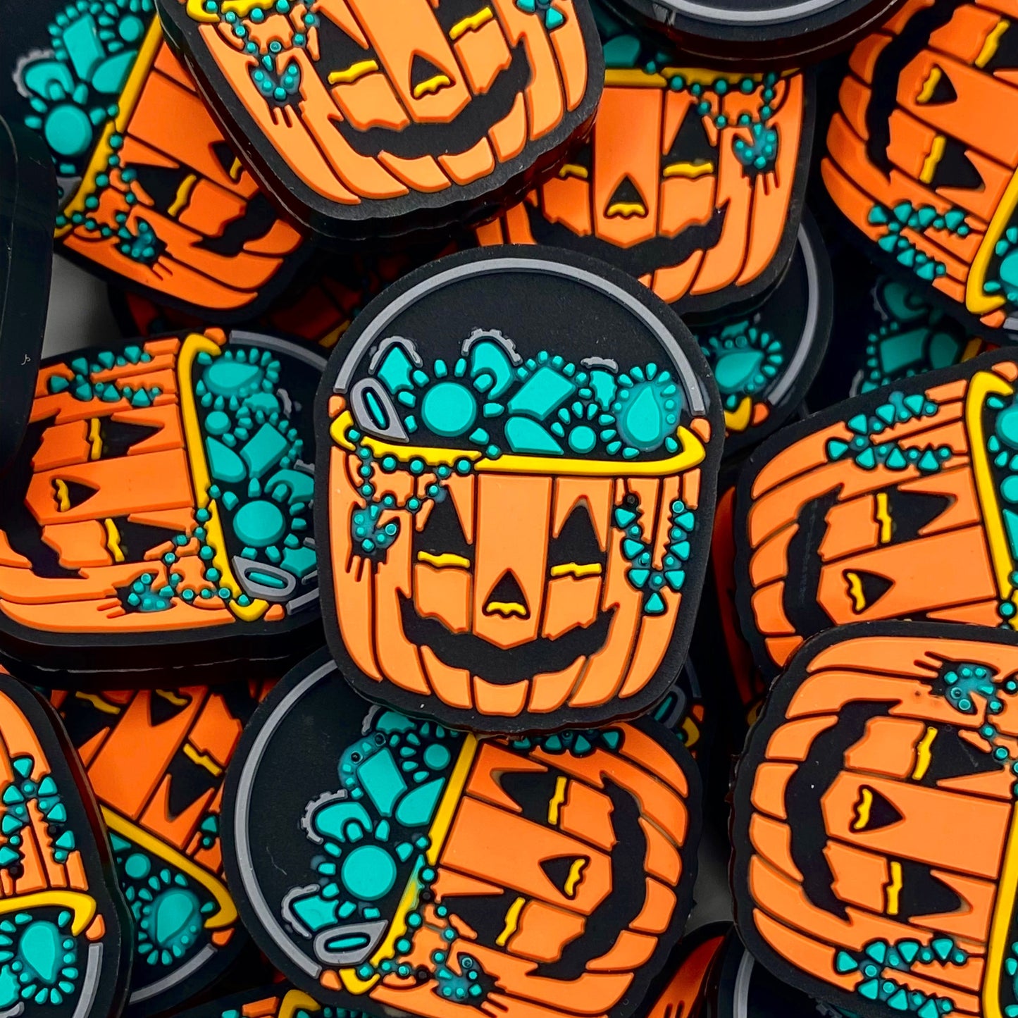 Howdy Pumpkin Silicone Focal Beads