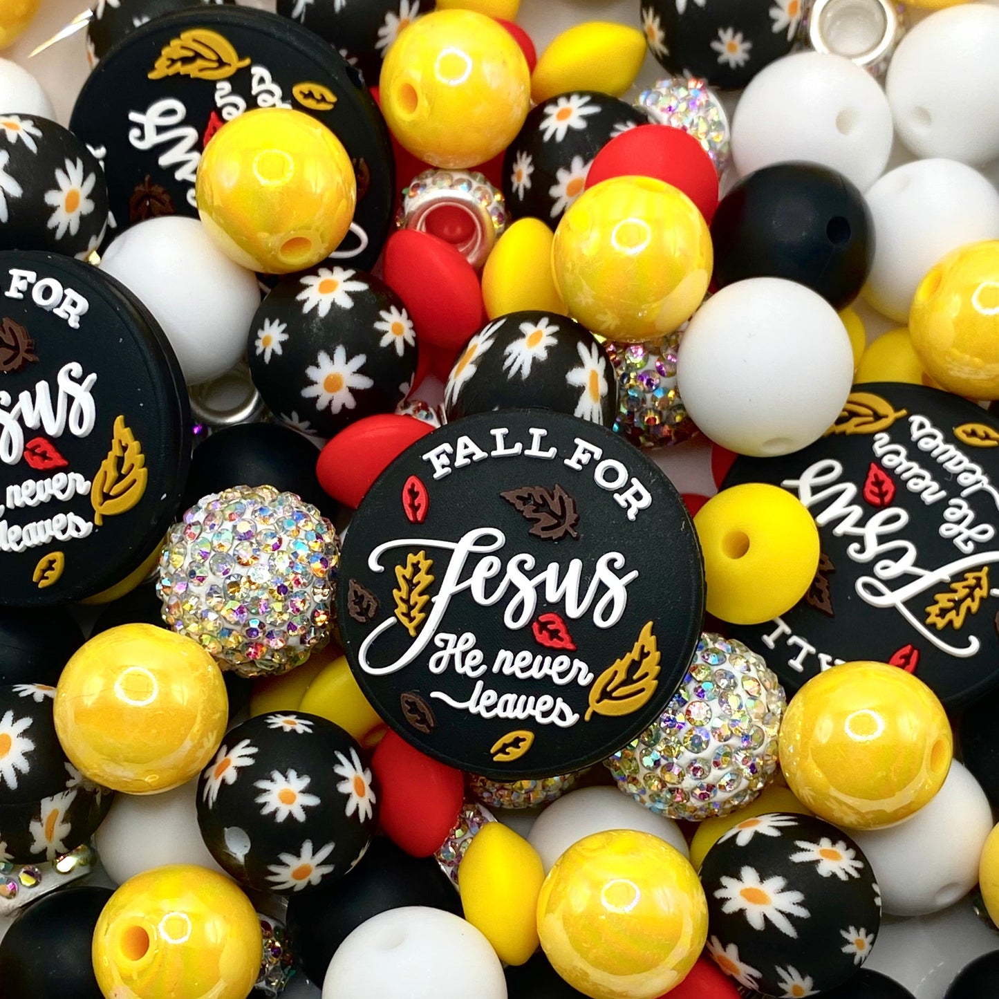 30pcs Bead Bundle 119