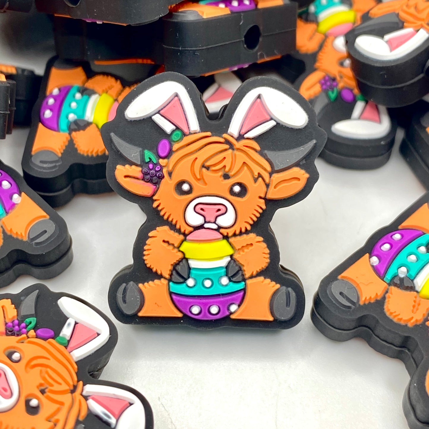 Spring Moo-gic Silicone Focal Beads
