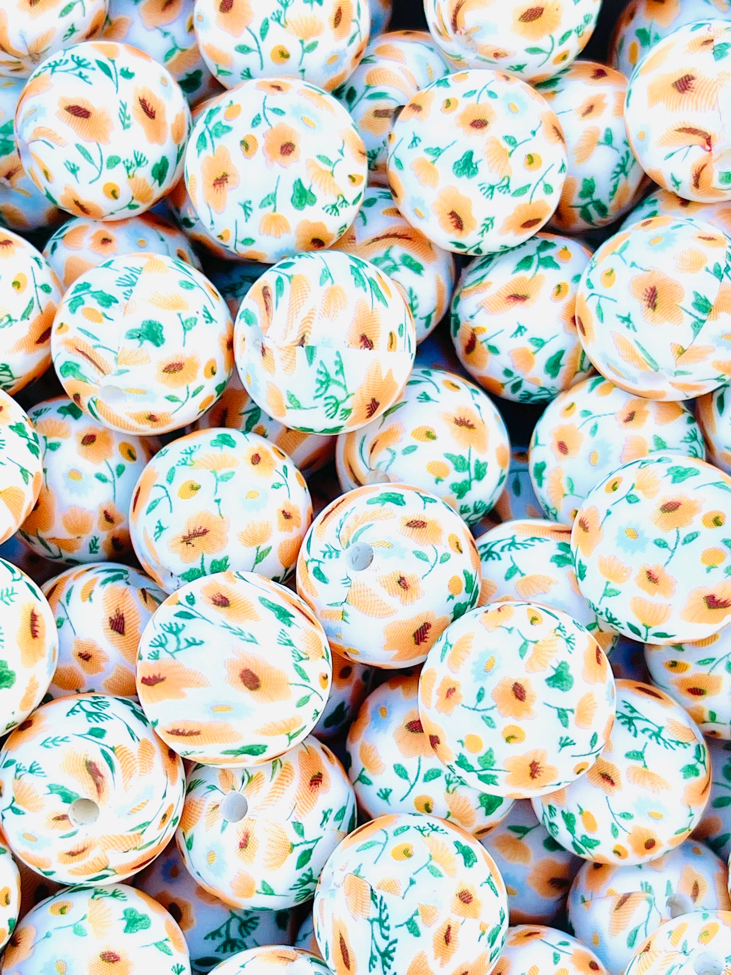 Dazzling Daisy Printed Silicone Beads 15mm | Flower Beads