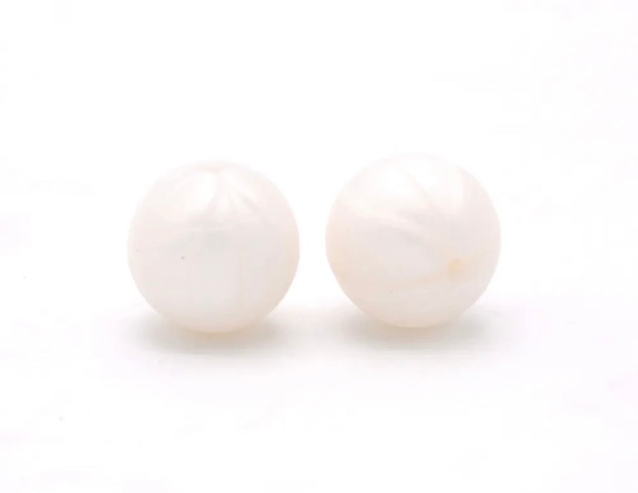 White W102 Silicone Beads