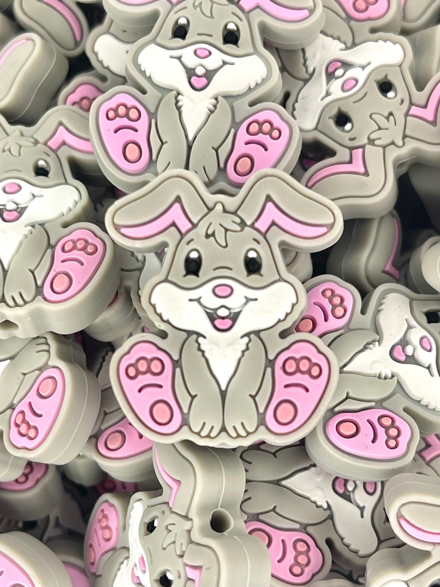 Hops The Bunny Silicone Focal Beads