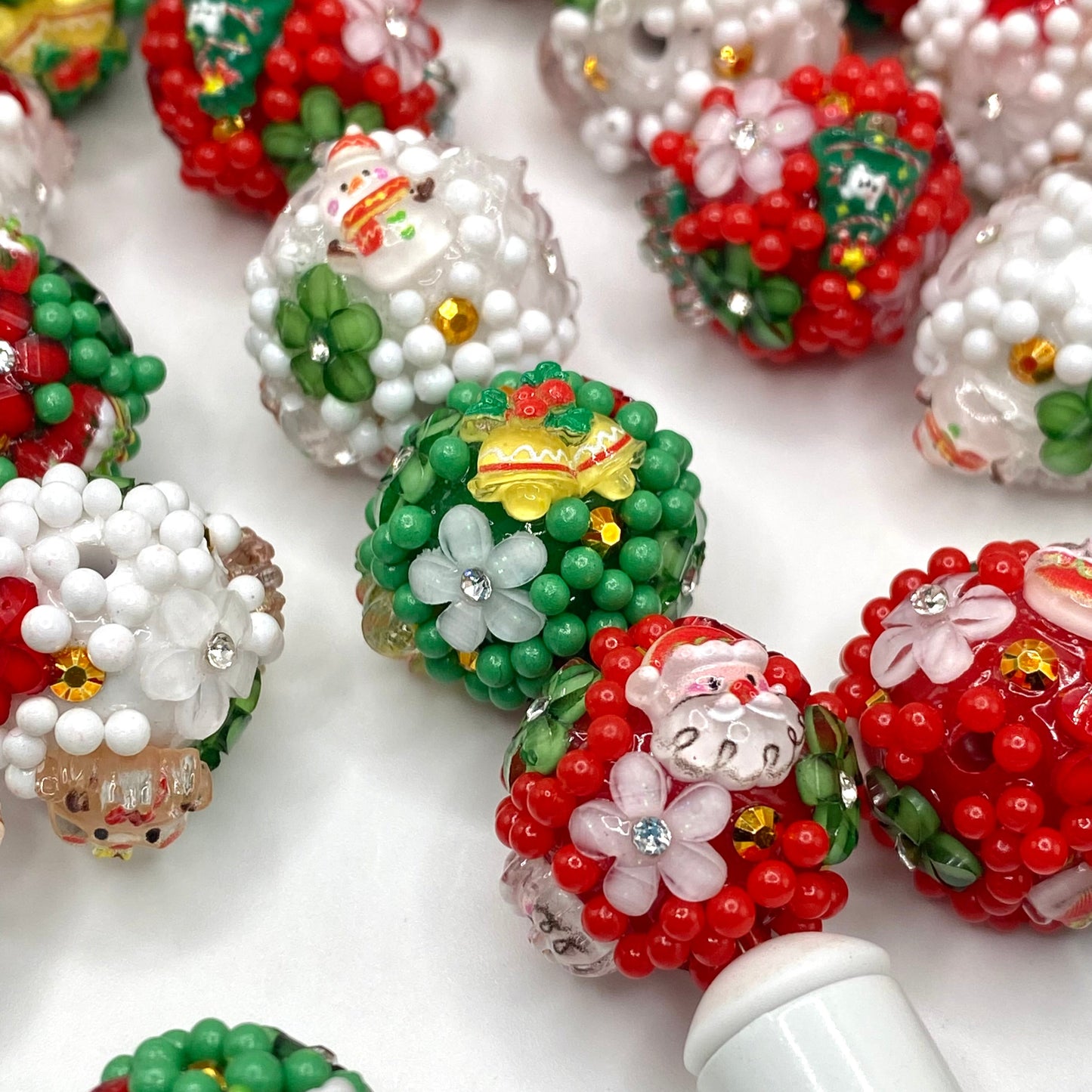 Christmas 2.0 Fancy Flower Beads- 5pcs