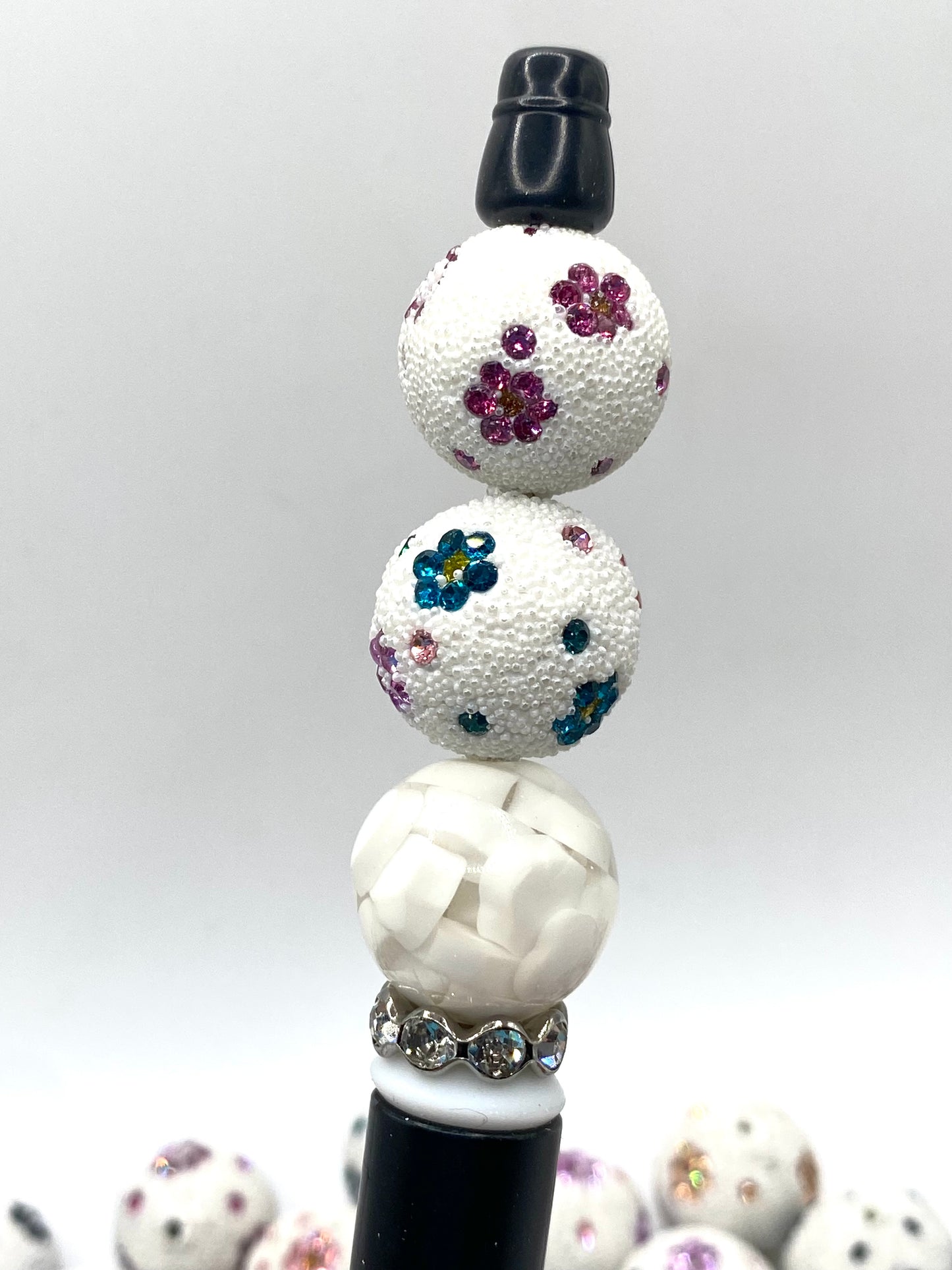 Delicate Snow Flower Fancy Acrylic Beads