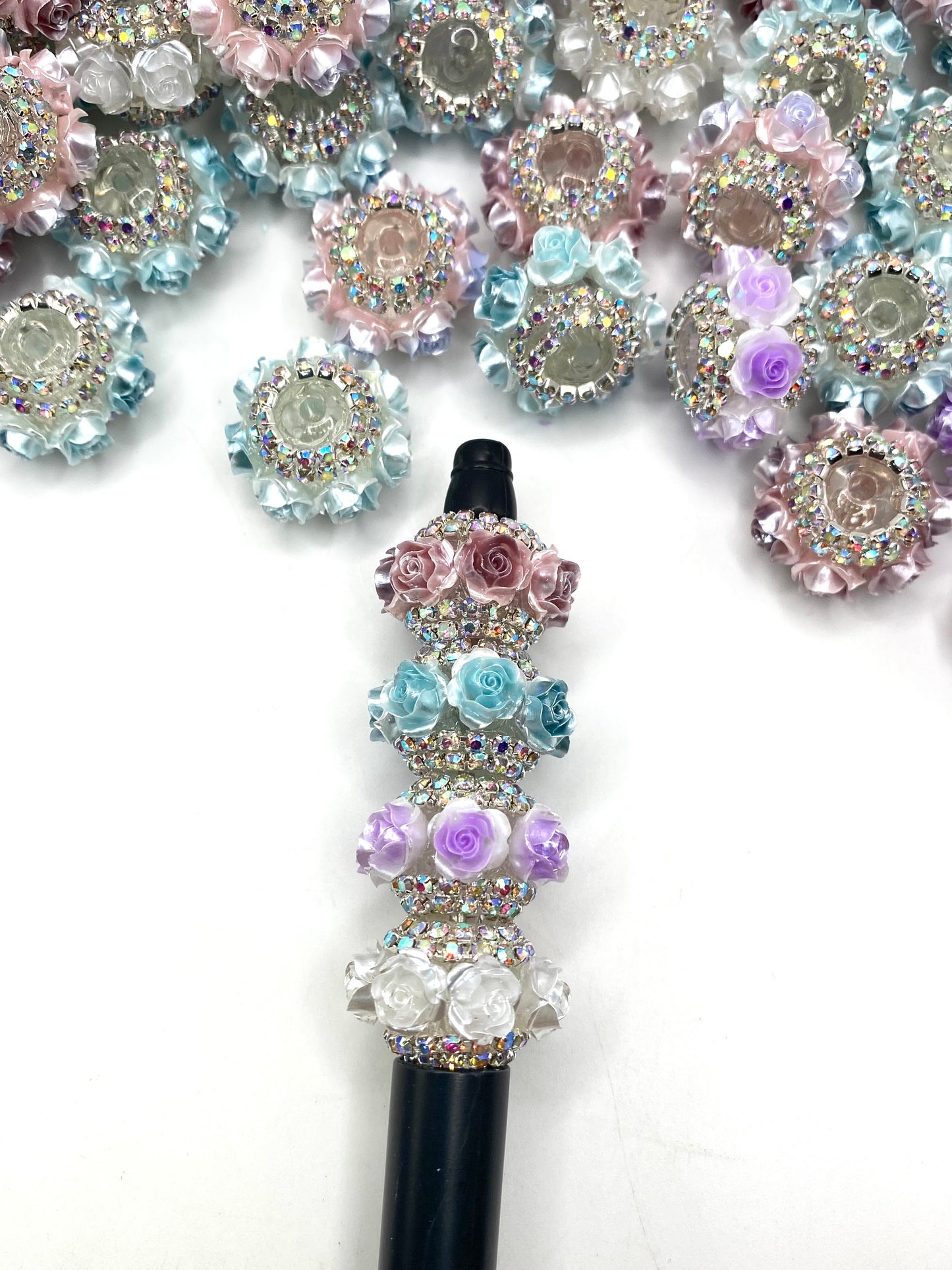 RosÈ Over Roses Fancy Acrylic Beads
