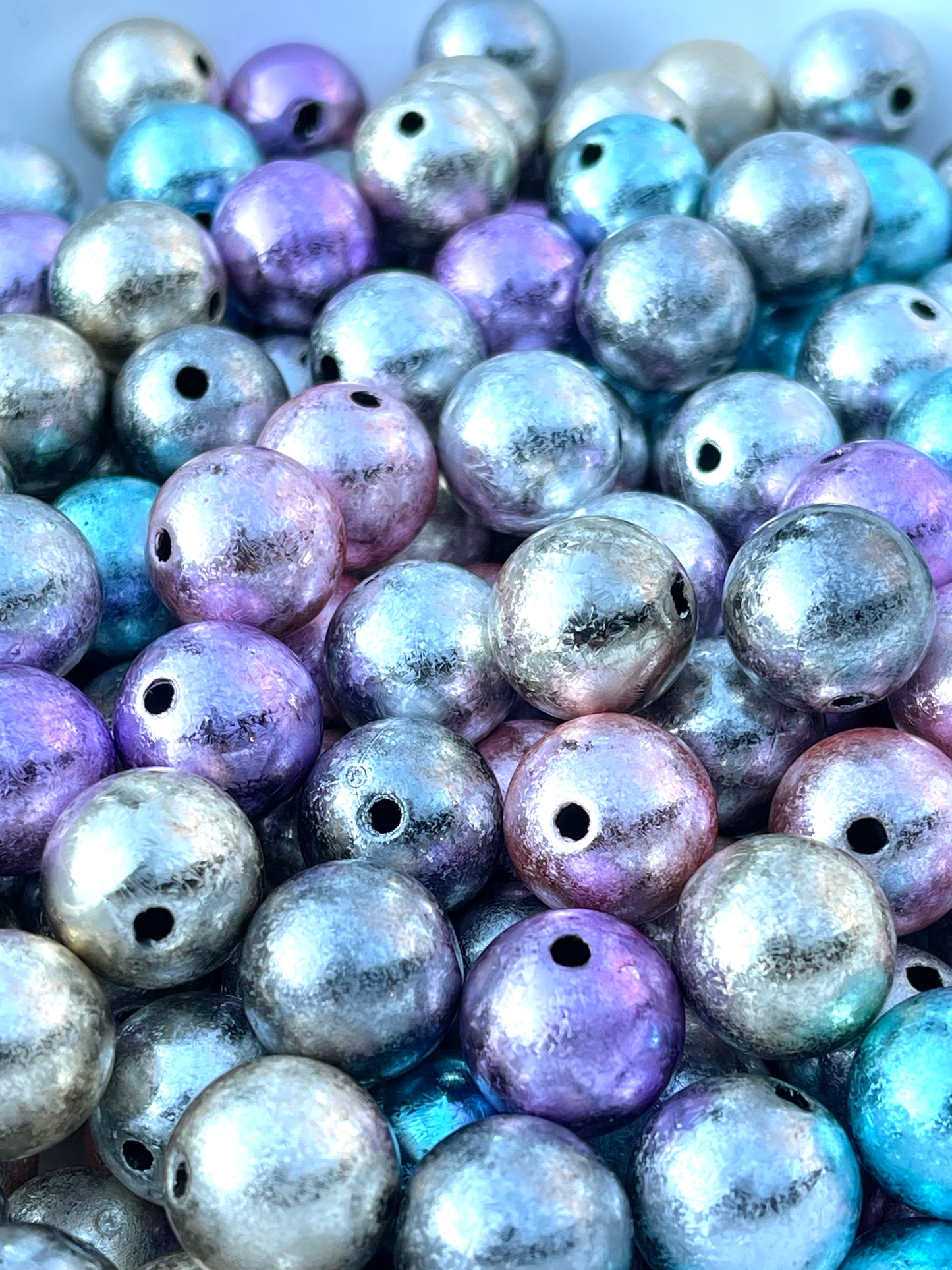 Shiny Crinkle Wrinkle Acrylic Beads