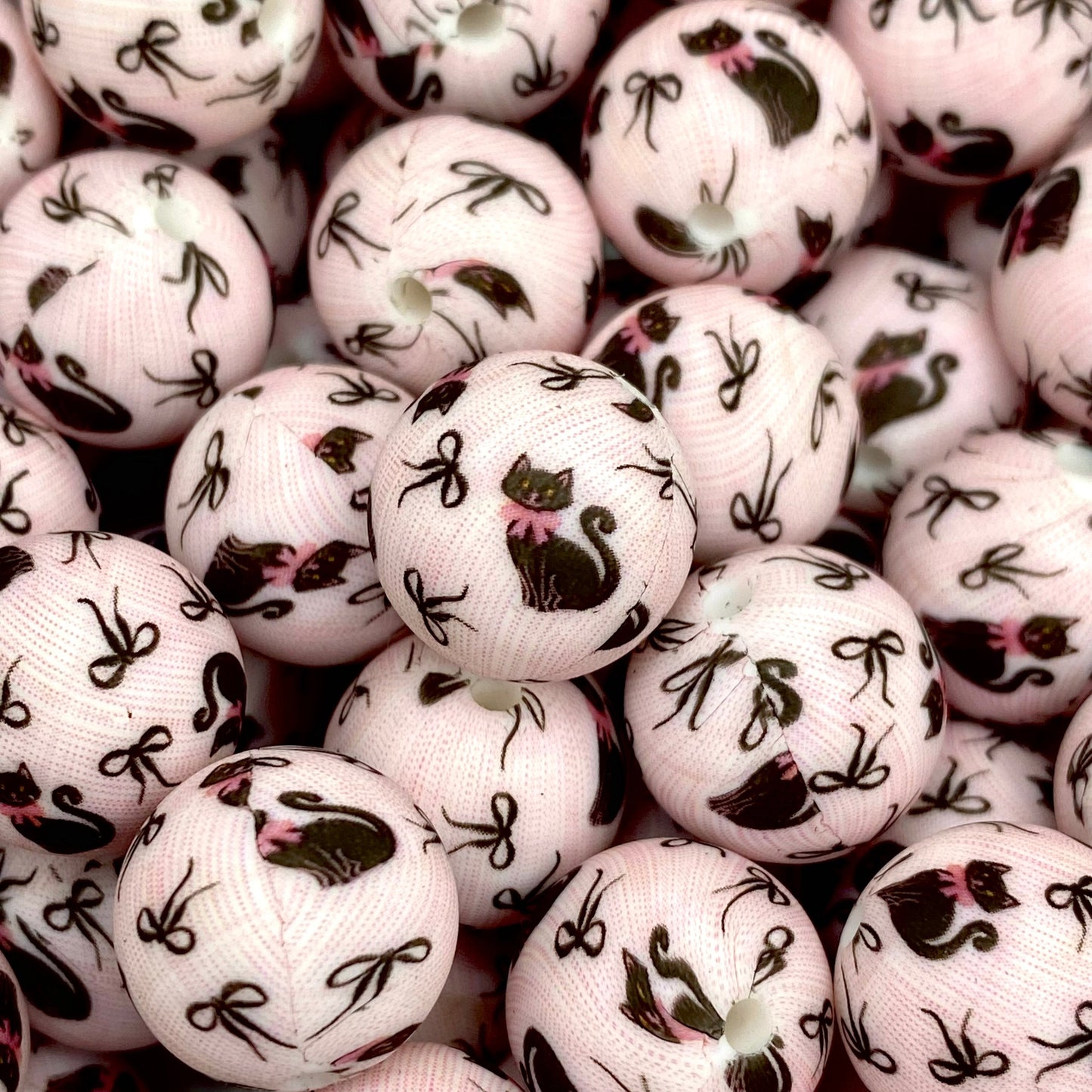 Purrrfectly Dapper Printed Silicone Beads