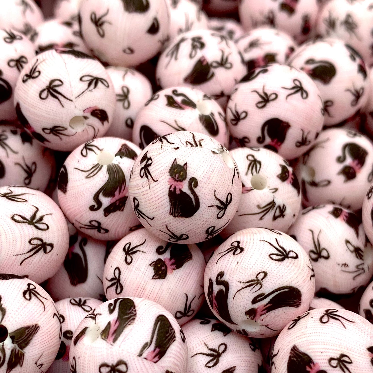 Purrrfectly Dapper Printed Silicone Beads