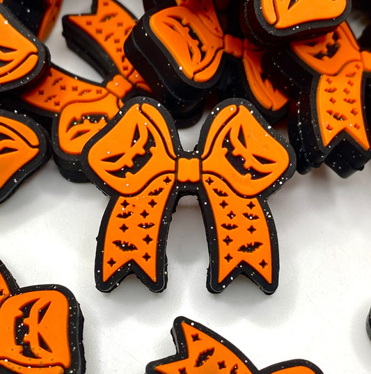 Pumpkin With a Bow, Ready to Go Silicone Focal Beads