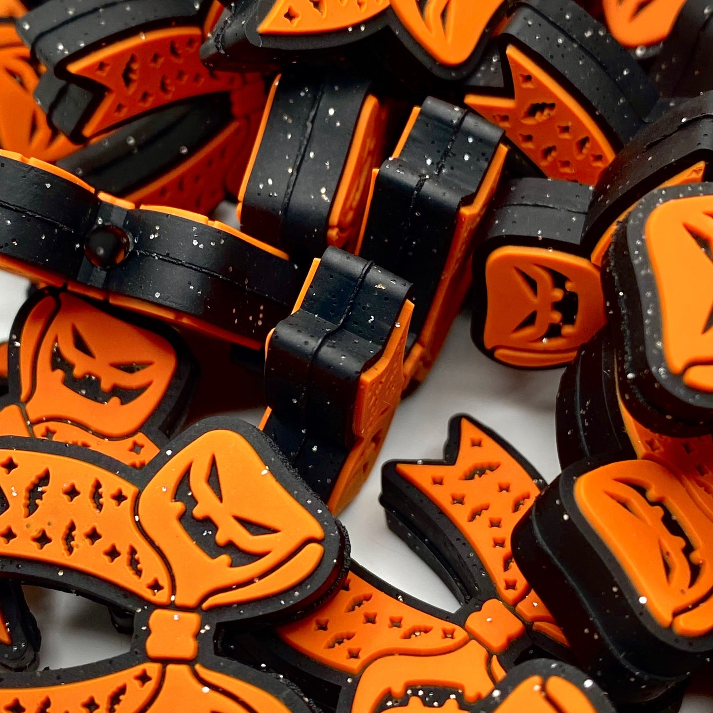 Pumpkin With a Bow, Ready to Go Silicone Focal Beads