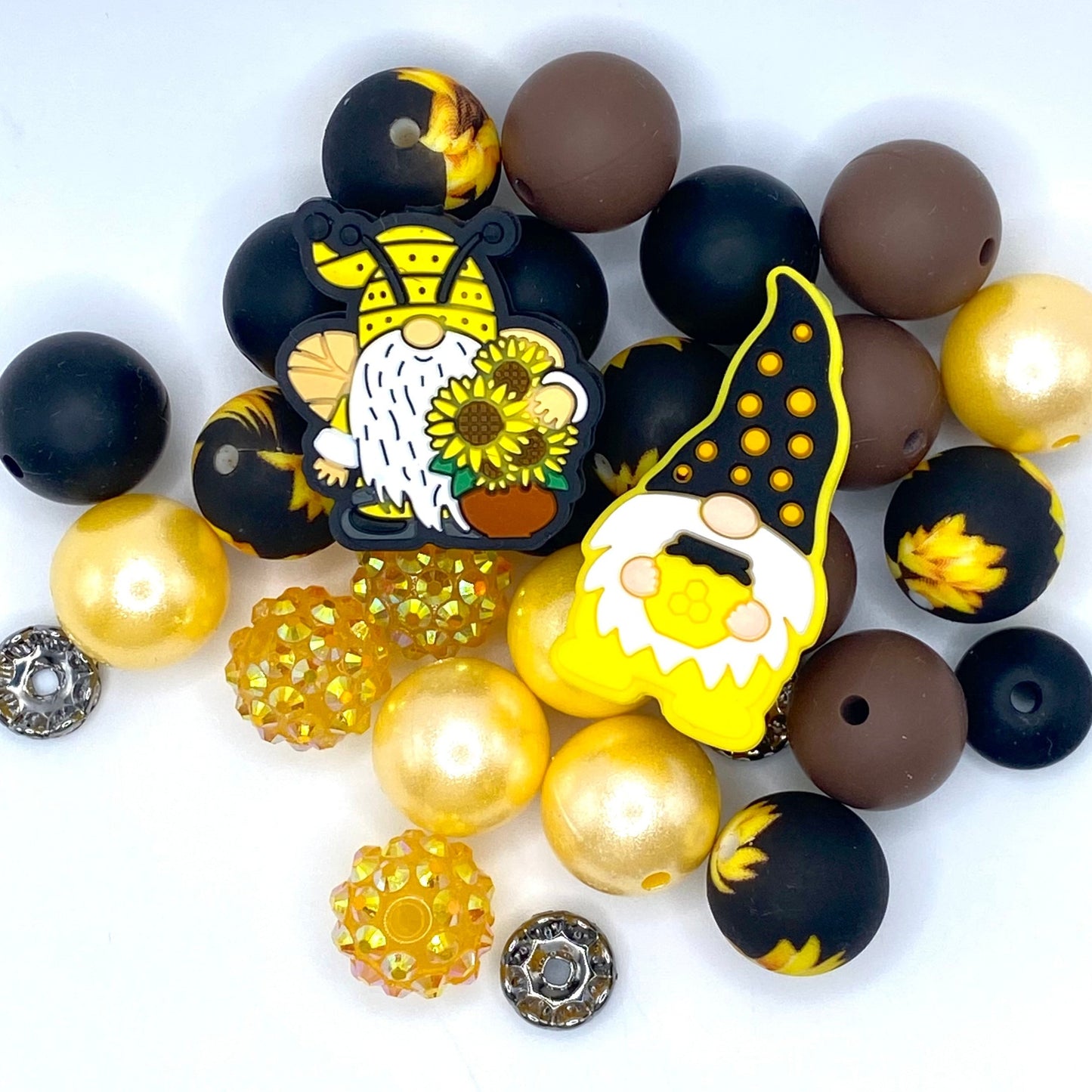 30pcs Bead Bundle 109