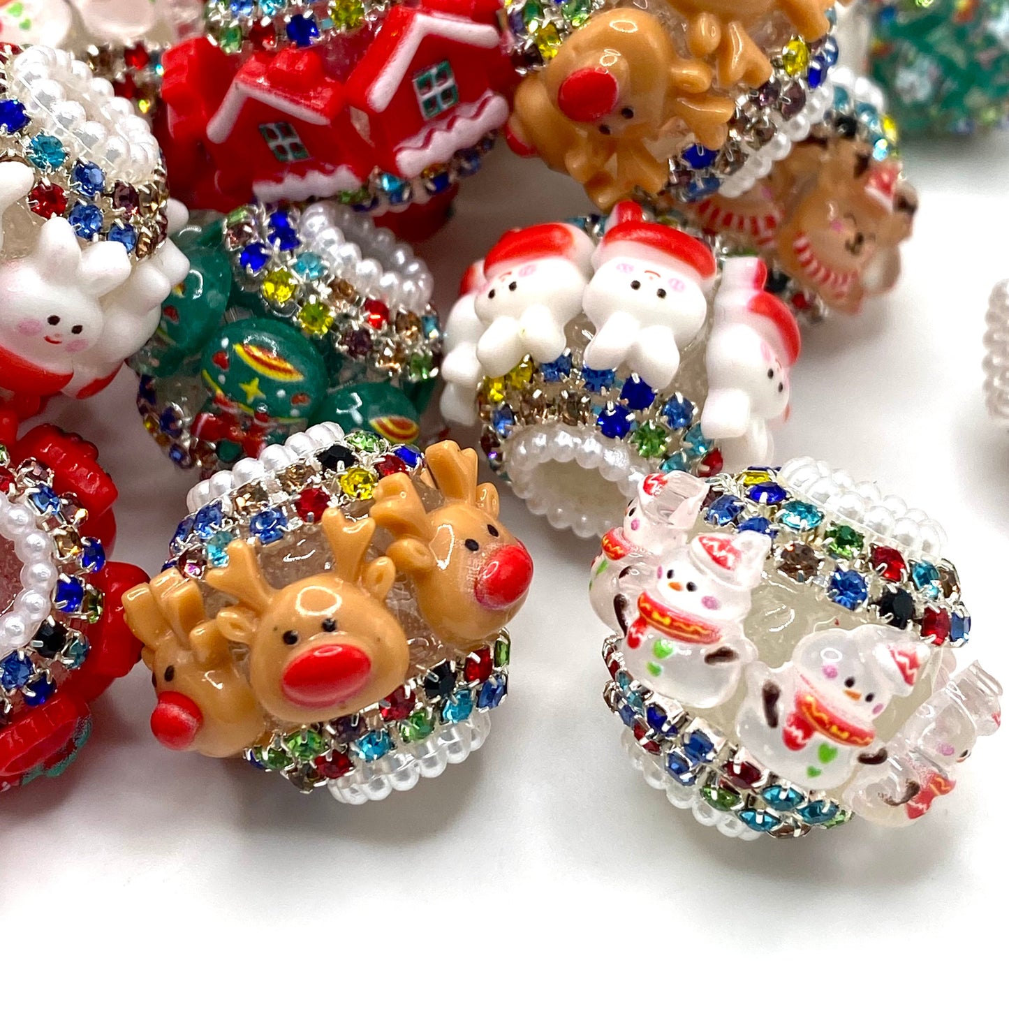 Christmas 4.0 Fancy Flower Beads- 5pcs