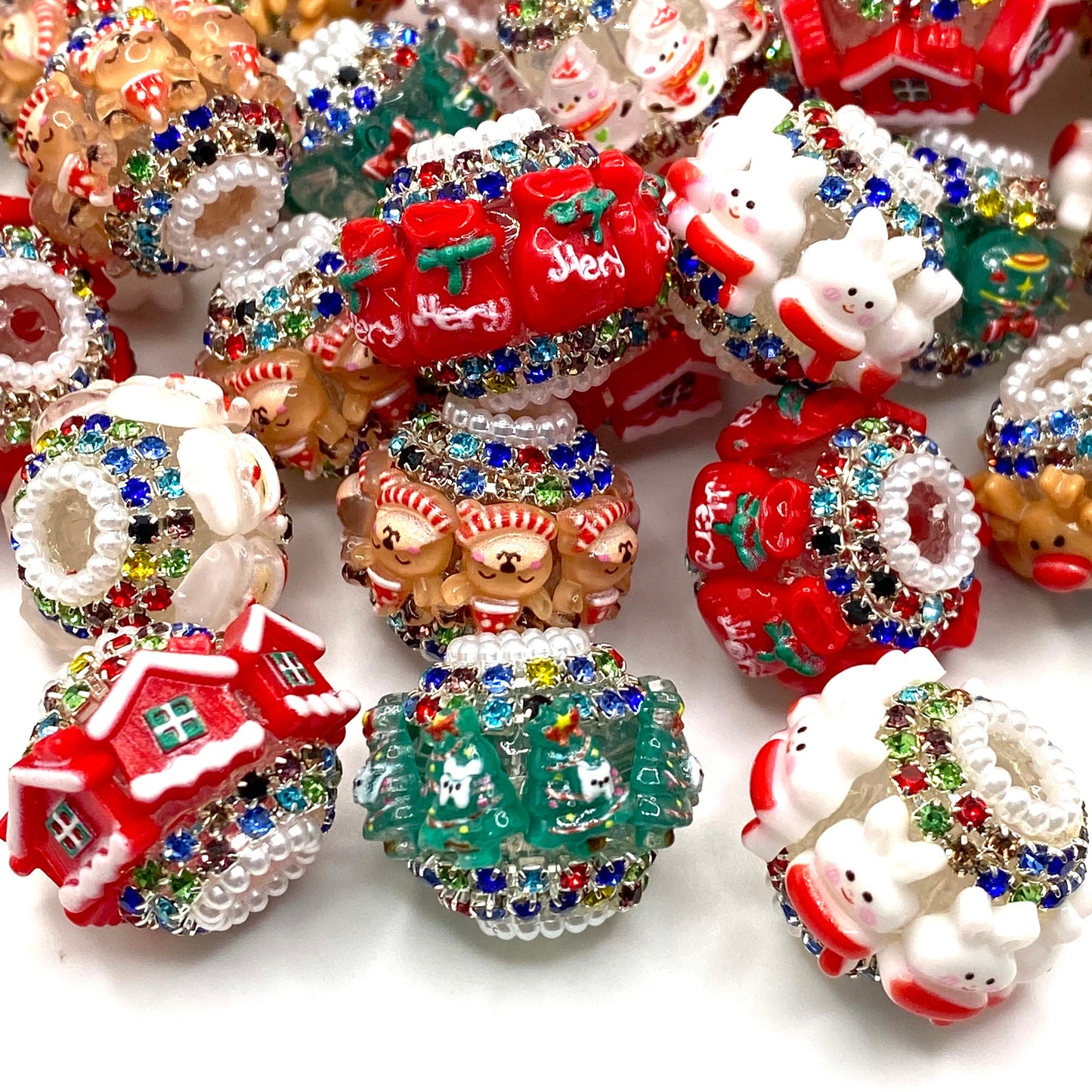 Christmas 4.0 Fancy Flower Beads- 5pcs