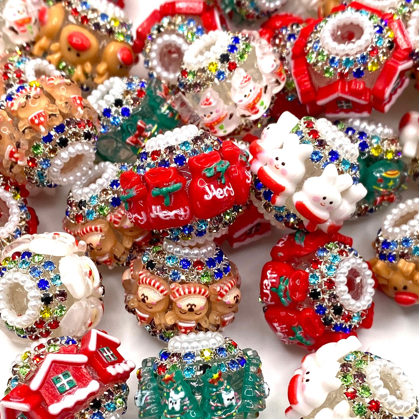 Christmas 4.0 Fancy Flower Beads- 5pcs