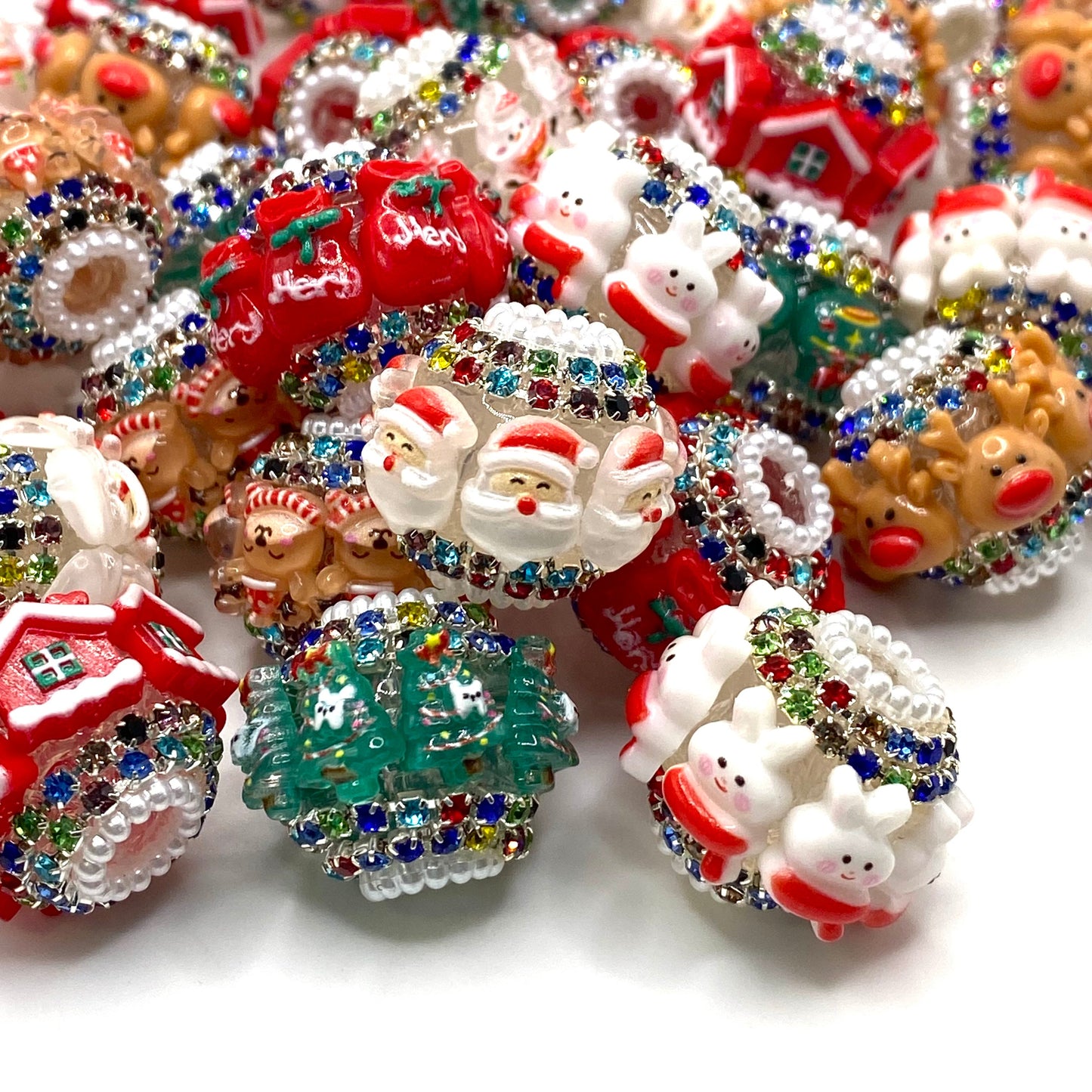 Christmas 4.0 Fancy Flower Beads- 5pcs