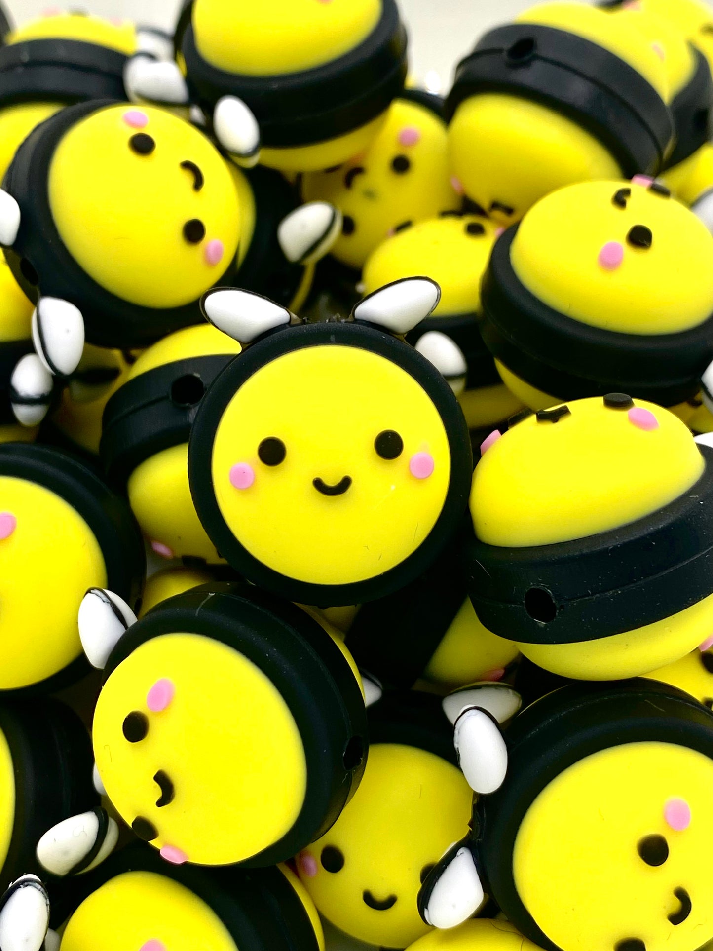 Cute As Can Bee 3D Silicone Focal Beads