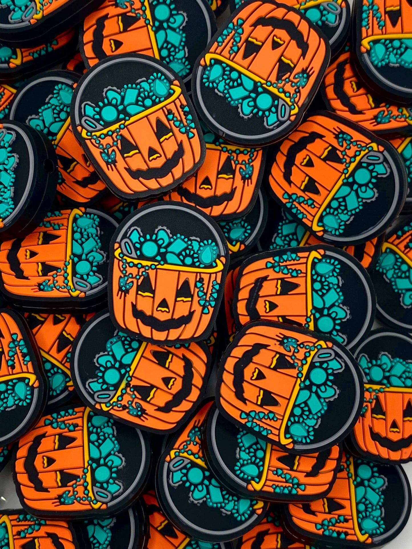 Howdy Pumpkin Silicone Focal Beads