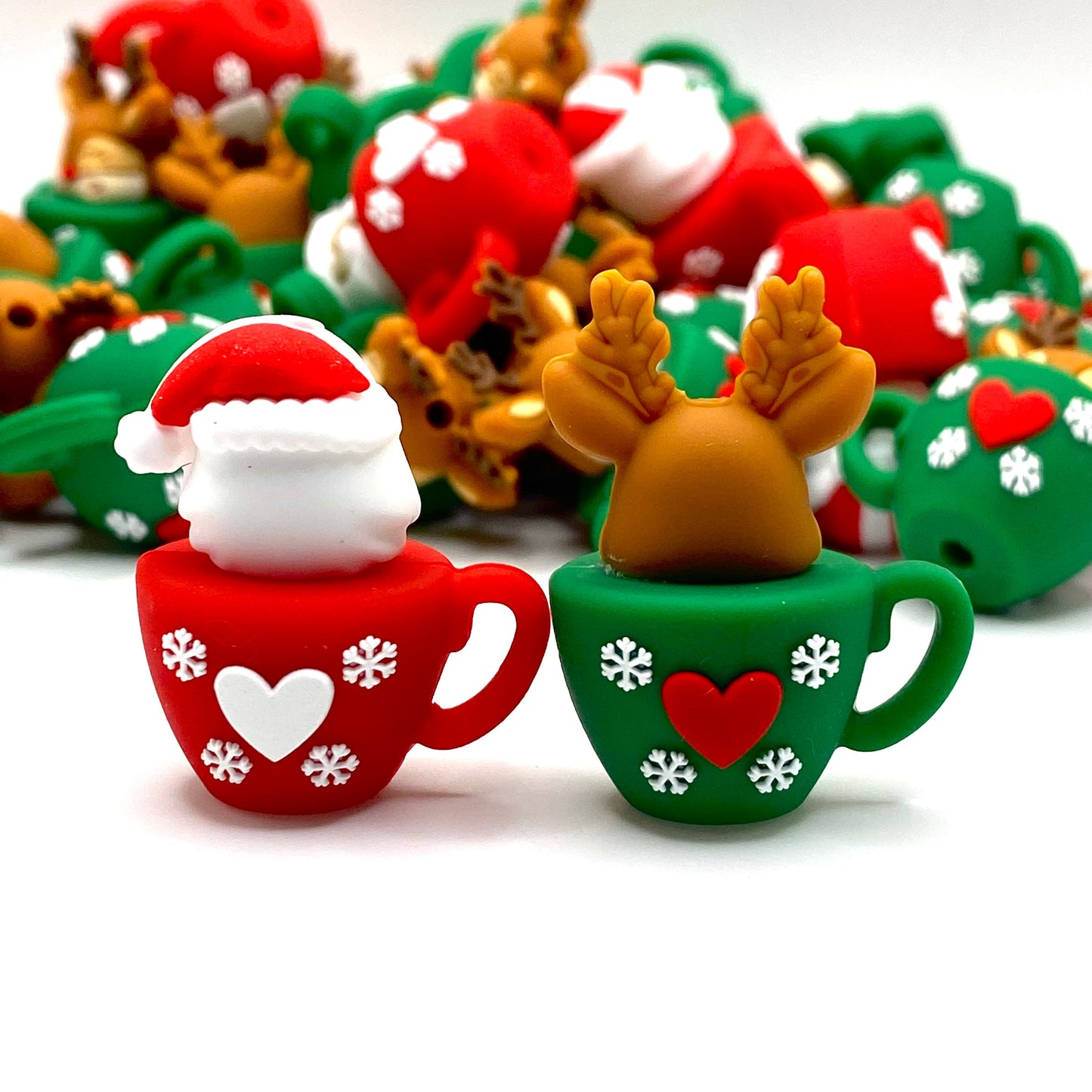 Sip Sip Sleigh 3D Silicone Focal Beads