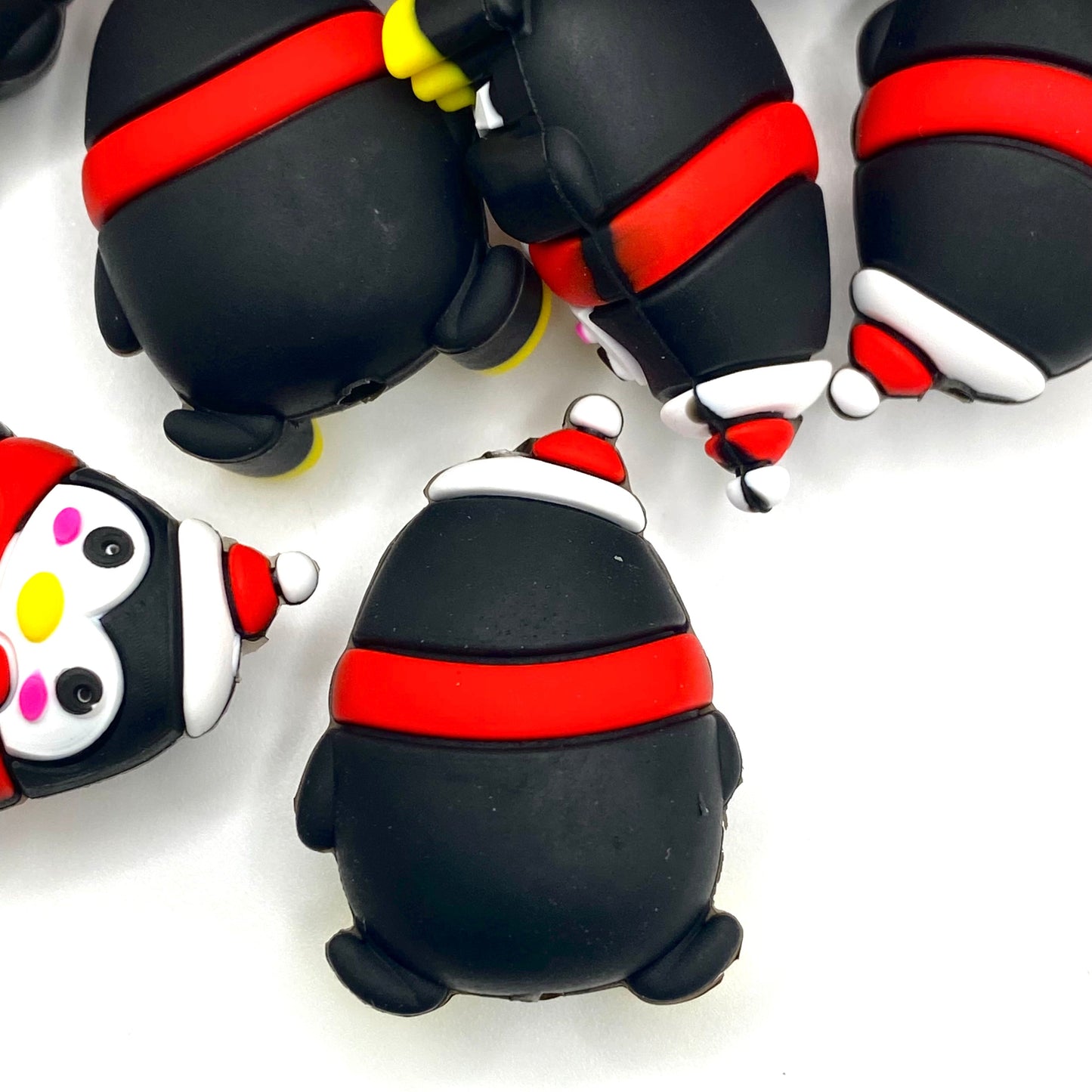 Ice Ice Baby 3D Penguin Silicone Focal Beads