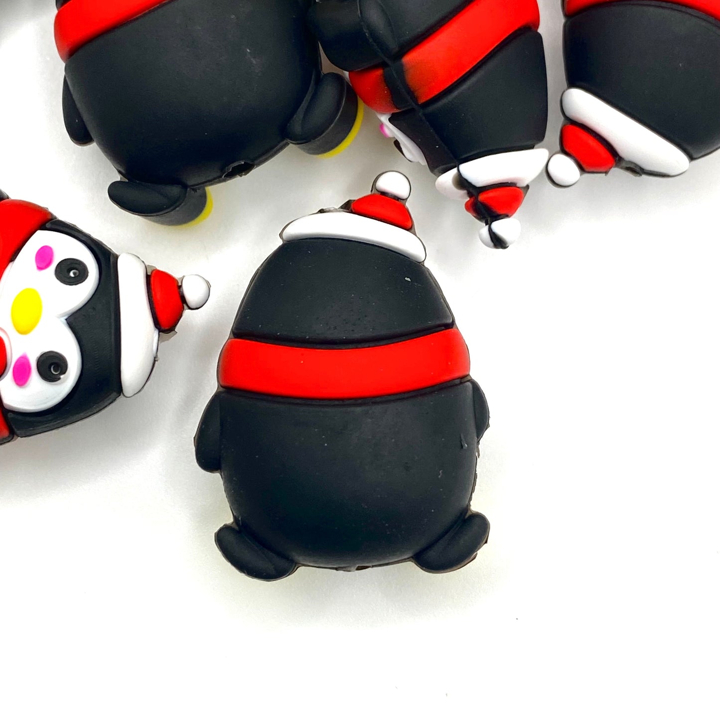 Ice Ice Baby 3D Penguin Silicone Focal Beads