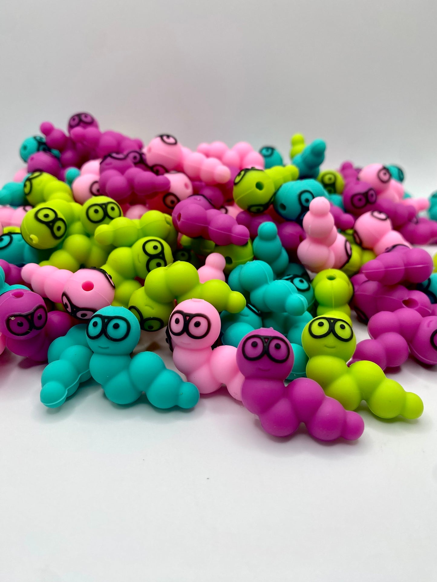 Bookworm 3D Silicone Focal Beads