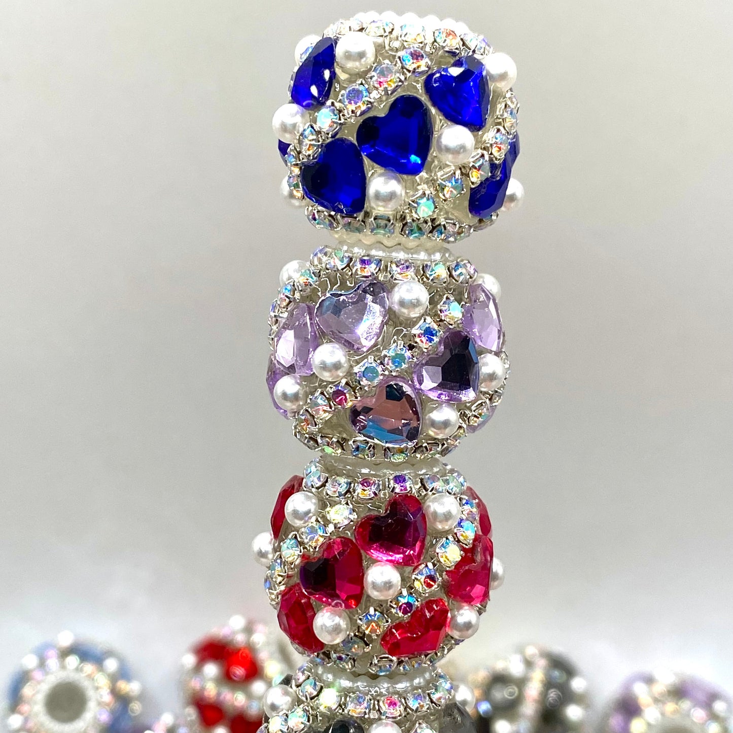 Hearts on Bling Mode Fancy Beads