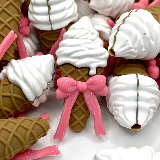 Pretty Scoops Only 3D Silicone Focal Beads