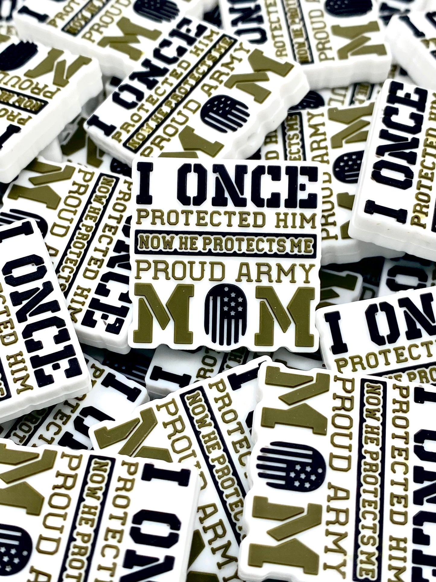 Proud Army Mom Silicone Focal Beads