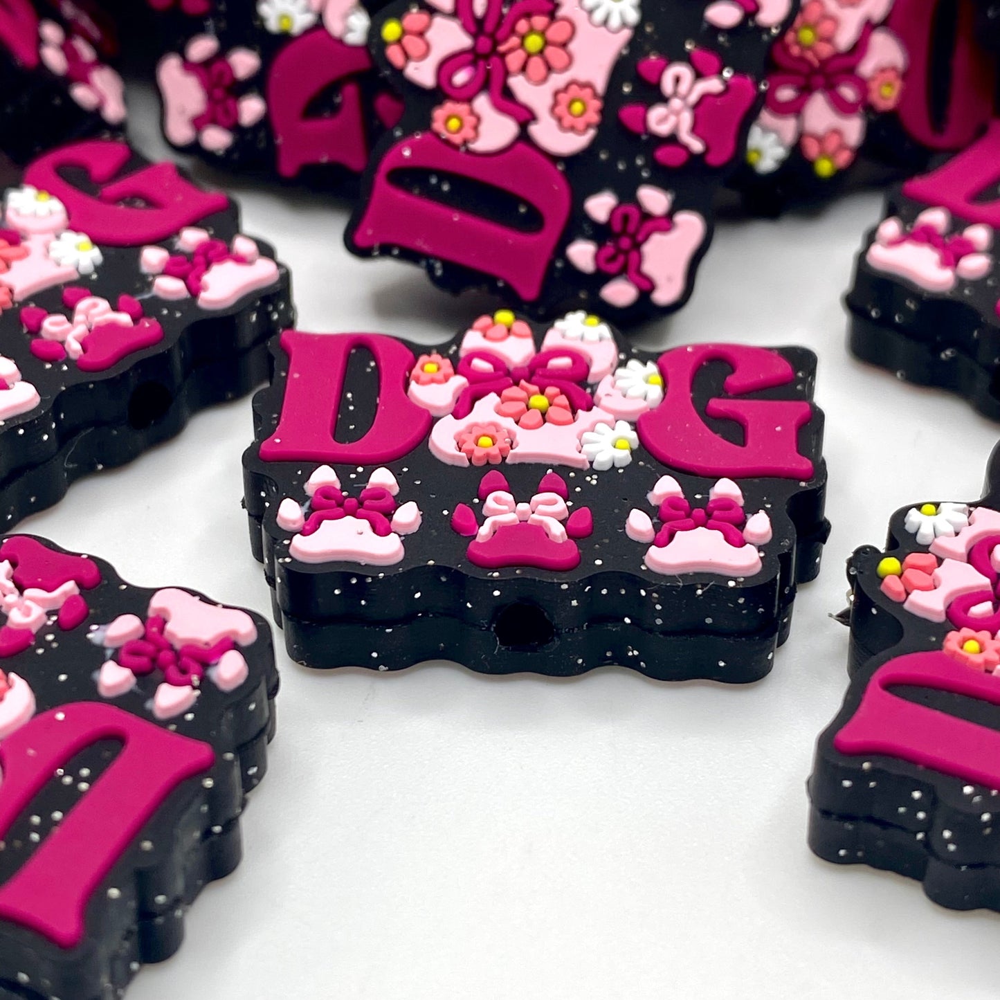 Pretty Paws, Pretty Bows Silicone Focal Beads