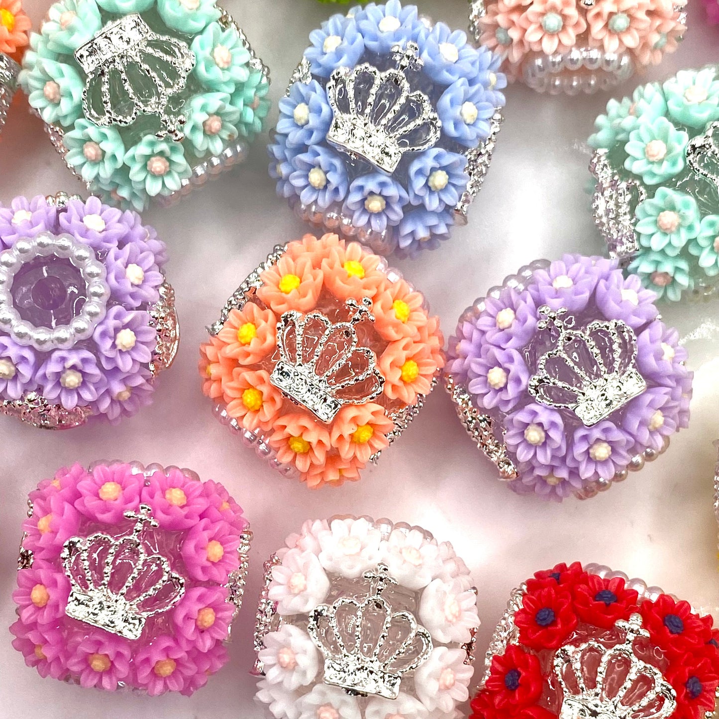 Bloom Like a Queen Fancy Beads - 5pcs