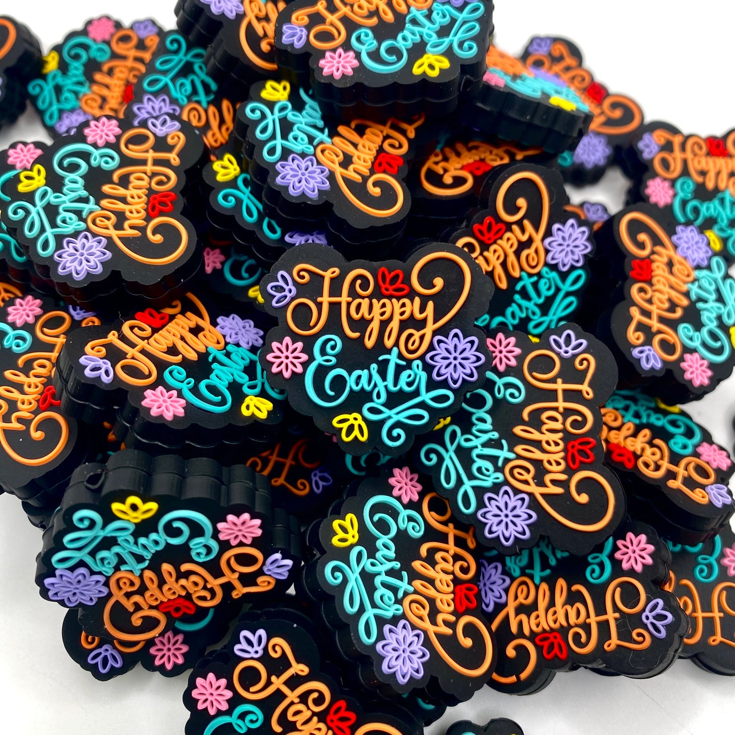 Happy Easter 3.0 Silicone Focal Beads