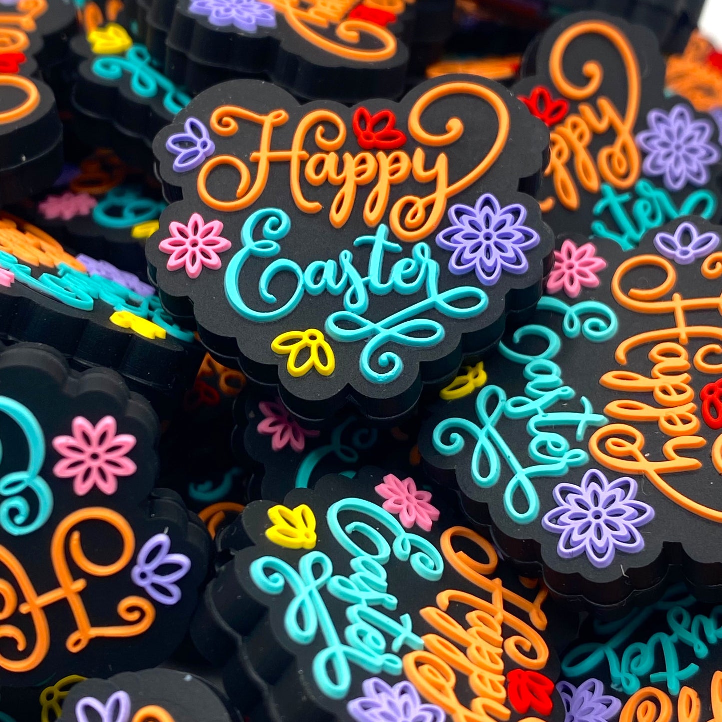 Happy Easter 3.0 Silicone Focal Beads