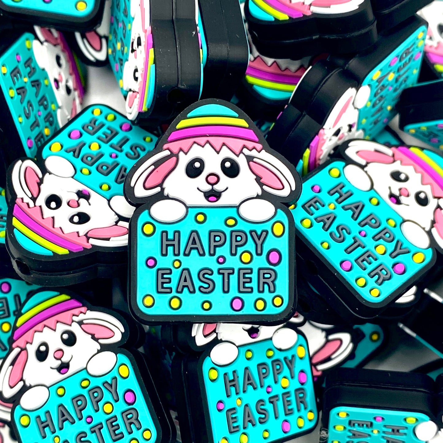 Happy Easter 4.0 Silicone Focal Beads