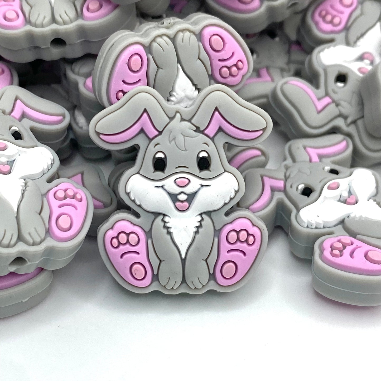 Hops The Bunny Silicone Focal Beads