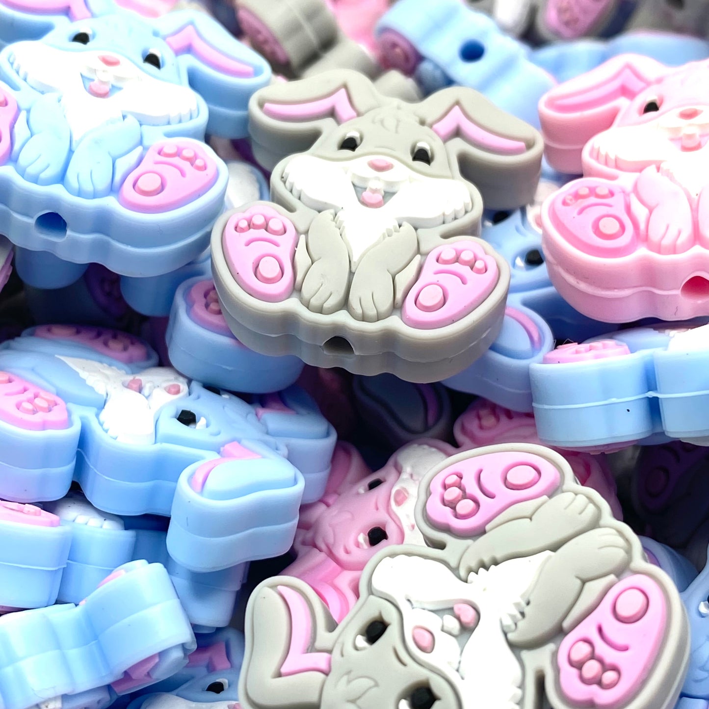 Hops The Bunny Silicone Focal Beads